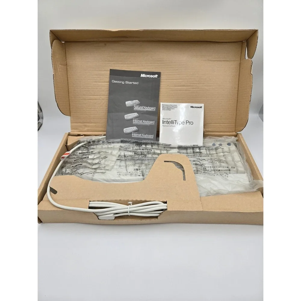 Microsoft Natural‎ Pro Ergonomic Keyboard RT9401 V:5FTWR New Open Box USB PS2
